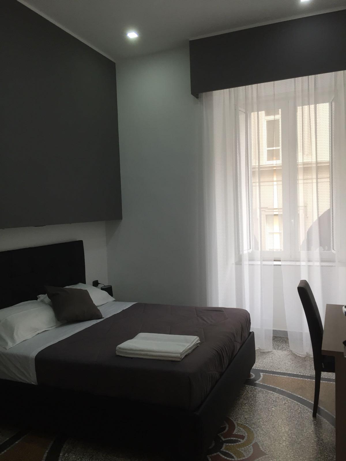 Mb95 - Mezzocannone Luxurious Bed&Breakfast Неаполь Екстер'єр фото